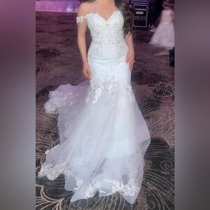 Allure Bridals White Strapless Sleeveless Bridal Gown